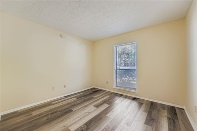 Completely renovated 2 bedroom condo in Sandy Springs! Kitchen