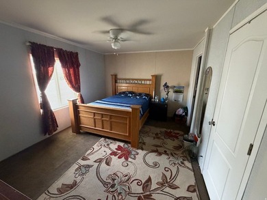 2018 Mobile home in Rolling Hills park. Pool and club house and - photo 9