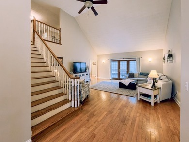 DISTINGUISHED, LOCATION, AND EFFICIENCY! This stately 4 bedroom - photo 12