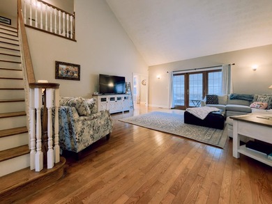 DISTINGUISHED, LOCATION, AND EFFICIENCY! This stately 4 bedroom - photo 14