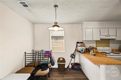 Turnkey Investment - 5-Unit Apartment Building with Strong - photo 15
