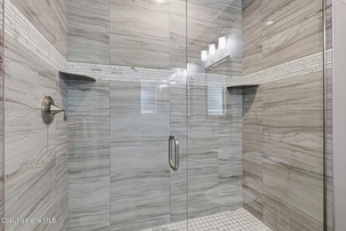 Ideally located and offered fully furnished, this beautifully - photo 19