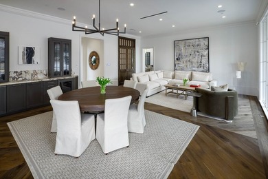 Within the prestigious gates of Crespi Estates, this exceptional - photo 19
