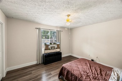 Turnkey Investment - 5-Unit Apartment Building with Strong - photo 20
