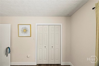 Turnkey Investment - 5-Unit Apartment Building with Strong - photo 22