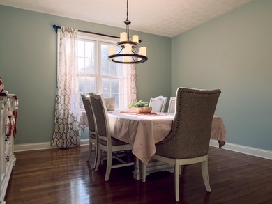 DISTINGUISHED, LOCATION, AND EFFICIENCY! This stately 4 bedroom - photo 27