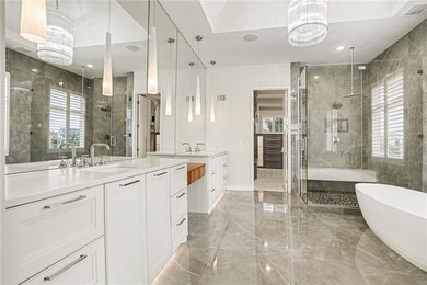 Welcome to this breathtaking modern home in the secluded enclave - photo 33