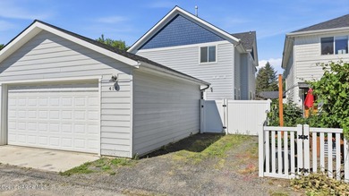 Ideally located and offered fully furnished, this beautifully - photo 36