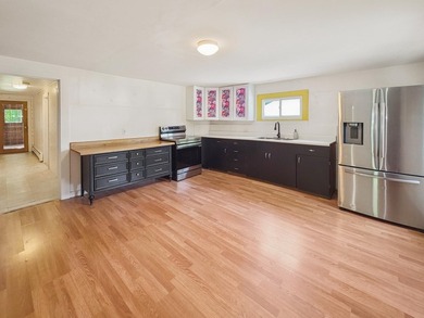 Welcome to 266 Lincoln Street in Pittsfield, Maine - a - photo 4