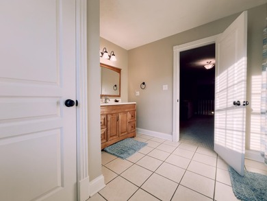 DISTINGUISHED, LOCATION, AND EFFICIENCY! This stately 4 bedroom - photo 46
