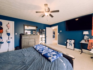 DISTINGUISHED, LOCATION, AND EFFICIENCY! This stately 4 bedroom - photo 49