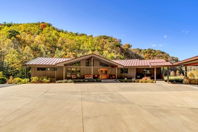Tucked within the rolling mountains of Pikeville, Kentucky - photo 3