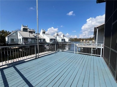 Lake Condo For Sale in Madisonville, Louisiana