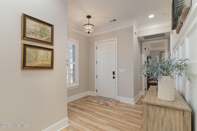 Elegant 3,003 sq ft home in gated community with custom design - photo 3