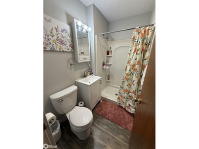 Lots of character in this 3-bedroom brick home, located in - photo 13