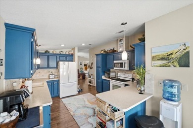 Welcome to this charming 3-bedroom, 2-bathroom land-owned home - photo 14