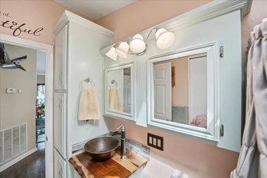 Welcome to this charming 3-bedroom, 2-bathroom land-owned home - photo 29