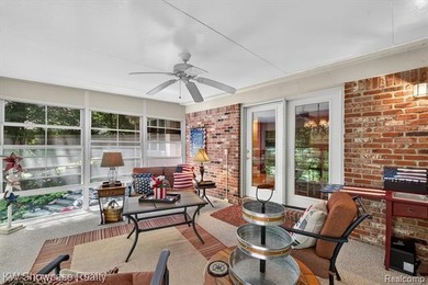 Experience a blend of luxury & tranquility in this magnificent - photo 31