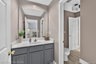 Experience a blend of luxury & tranquility in this magnificent - photo 36