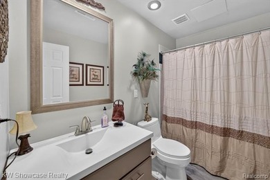 Experience a blend of luxury & tranquility in this magnificent - photo 42
