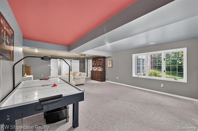 Experience a blend of luxury & tranquility in this magnificent - photo 44