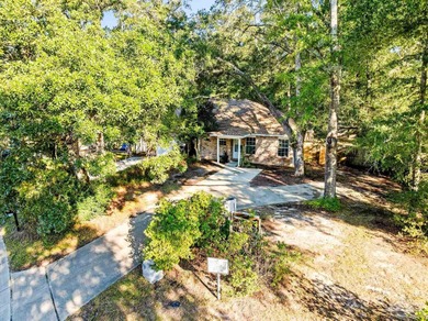 Blackwater River Home For Sale in Milton Florida