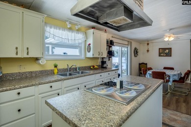 Some Lake Murray properties have water. This one has a view - photo 20