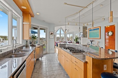 Rare Opportunity With Spectacular Space On Historic Johnson's - photo 21