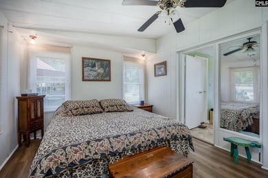 Some Lake Murray properties have water. This one has a view - photo 23