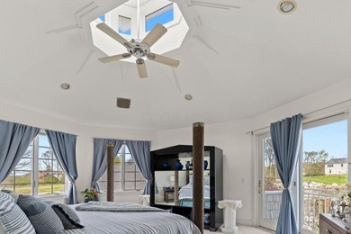 Rare Opportunity With Spectacular Space On Historic Johnson's - photo 25