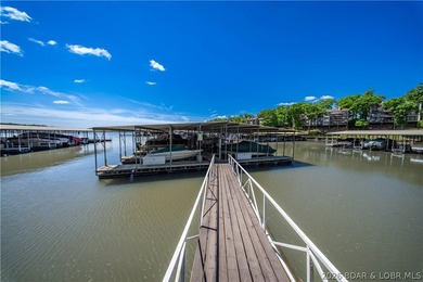 This updated 4-bedroom lakefront condo on Horseshoe Bend - photo 28