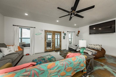This incredible LAKE HOME, just a little over a year old, offers - photo 35