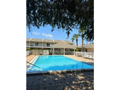 Walk to the beach from this charming 2-bedroom, 2.5-bath - photo 35