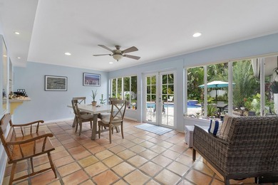 Desirable corner lot of nearly 10,000 sqft in the highly - photo 11