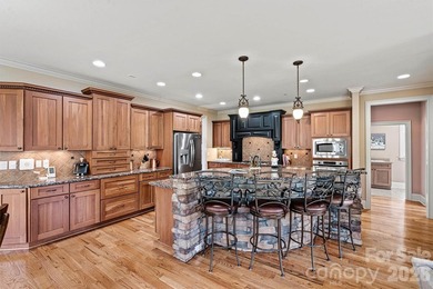 Stunning Full Brick Custom Home in the Lakefront Community of - photo 13