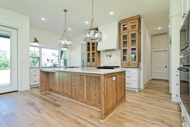 Absolute Showstopper in Bella Vista! Excellent location, less - photo 15