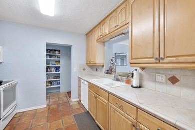 Desirable corner lot of nearly 10,000 sqft in the highly - photo 17