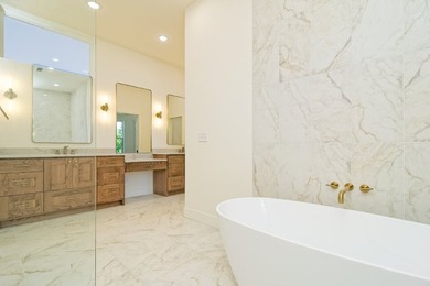Absolute Showstopper in Bella Vista! Excellent location, less - photo 25