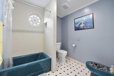 Desirable corner lot of nearly 10,000 sqft in the highly - photo 29