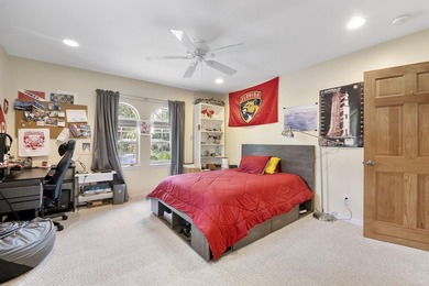 Desirable corner lot of nearly 10,000 sqft in the highly - photo 33