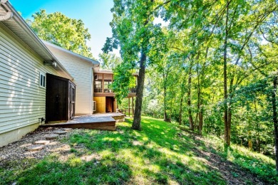Charming Oak Run Home with Sunroom - photo 24
