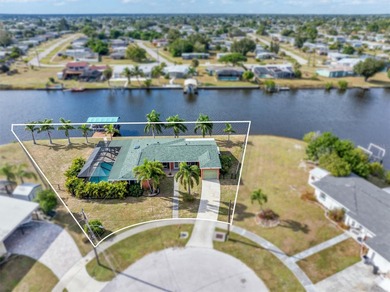 Port Charlotte Waterway Lakes Area Home For Sale in Port Charlotte Florida