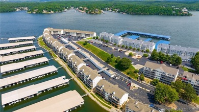 Experience the perfect blend of modern comfort & lakeside living - photo 25
