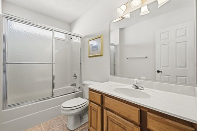 Welcome to this beautifully maintained all-brick 3-bedroom - photo 30