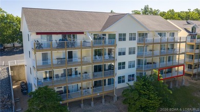 Experience the perfect blend of modern comfort & lakeside living - photo 36