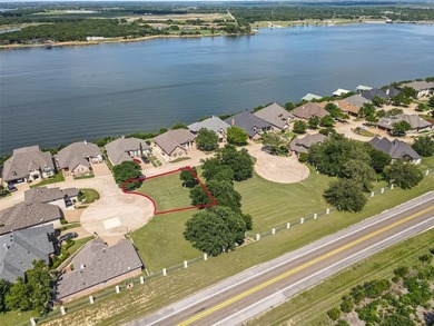 Nestled on a quiet street within the prestigious gated Bluff - photo 6