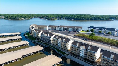 Experience the perfect blend of modern comfort & lakeside living - photo 39