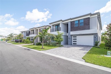Lake Home For Sale in Boca Raton, Florida