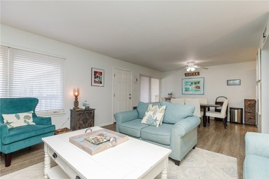 Sea You at the Beach! This charming 2-bedroom, 1-bath condo - photo 3