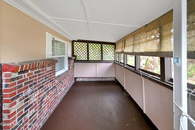 Wow! Tucked away on a quiet dead-end street and this truly - photo 4